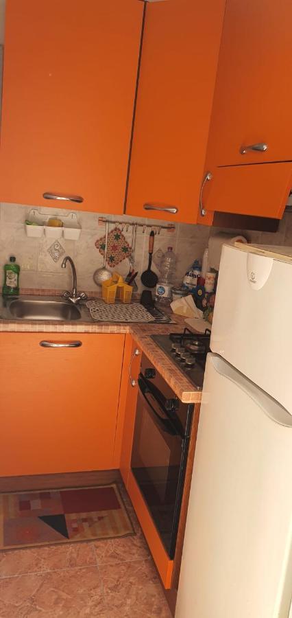 Casa Vacanza A Punta Secca Luaran gambar